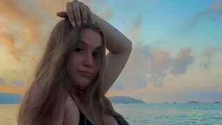 MeganPerson private chat room thumbnail