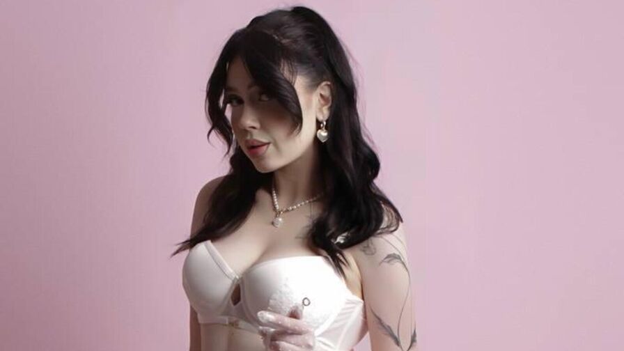 MiaHertz webcam cam model profile image