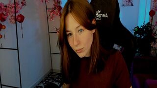 Mila Parke live redhead cam