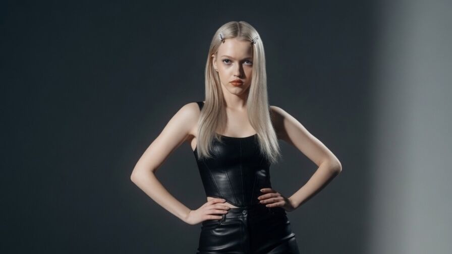 MilaklaHarvey private cam room profile image