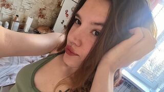 Milly Mieras BBW cam room online