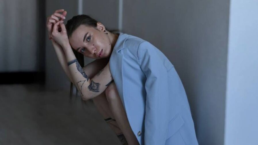 MirnaLatourette adult cam model profile image