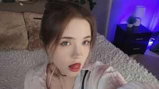 MonnieMoniz private chat room thumbnail