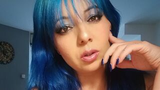 Natasha Cam hairy MILF cam
