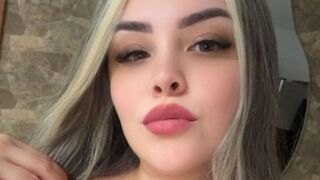 NicoleTim cam show profile thumbnail