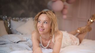 NikaJhones adult cam model thumbnail