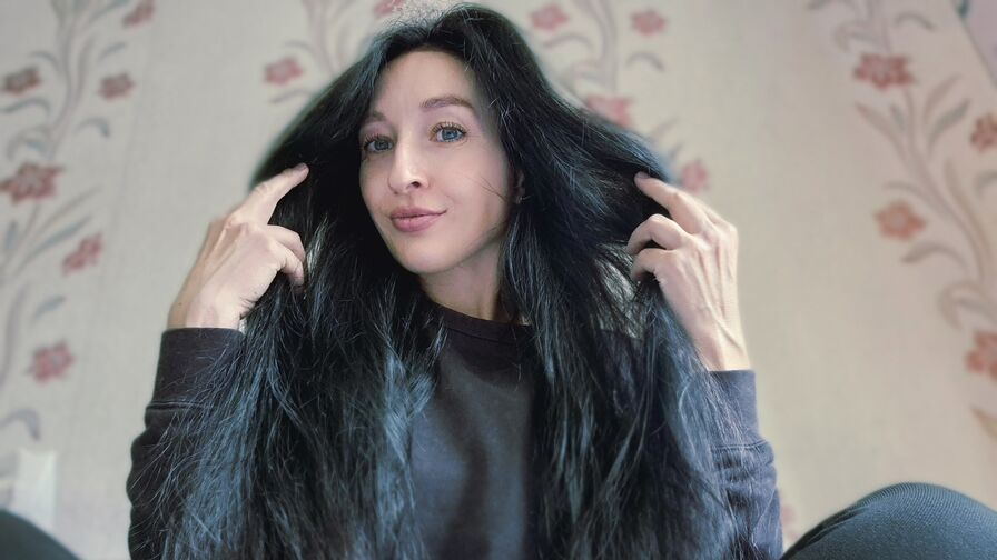 NikaJunes webcam chat room profile image