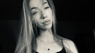 NikkiTenerovich private cam show thumbnail