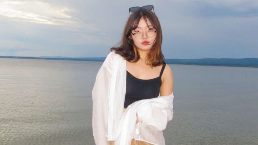NobukoCheeks adult live cam profile image