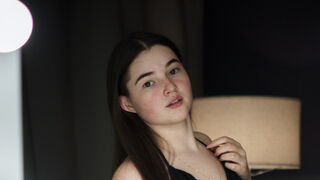 Prudence Haimes squirt dildo show