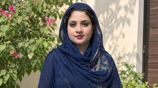 Rathika Rahoul smoky eyes webcam girl