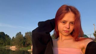 RebaDoty webcam room profile thumbnail