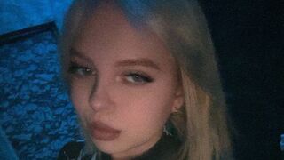RebeccaCruz online webcam chat thumbnail