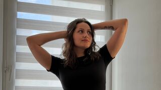 Rhiannon Tasto bedroom eyes webcam