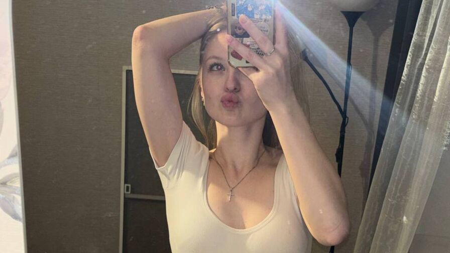 RuthieBedsaul adult cam model profile image