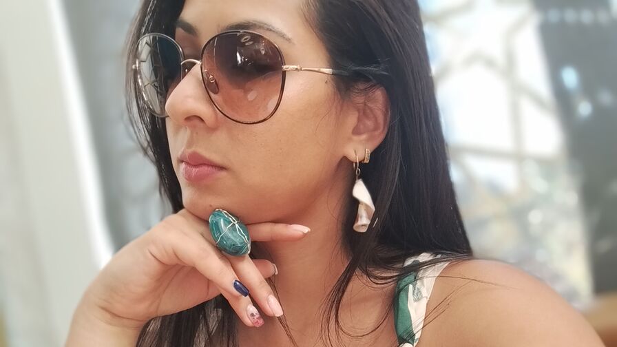 SamiraHabib live webcam model profile image