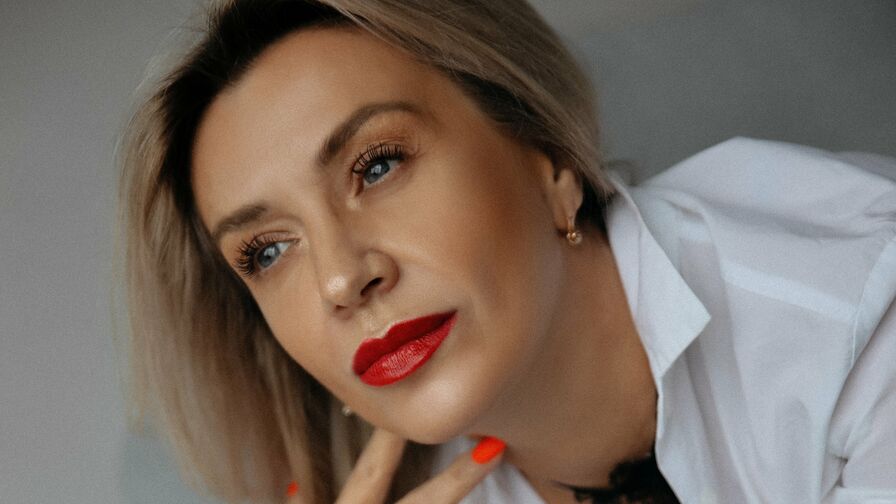 SandraAlissa private cam room profile image