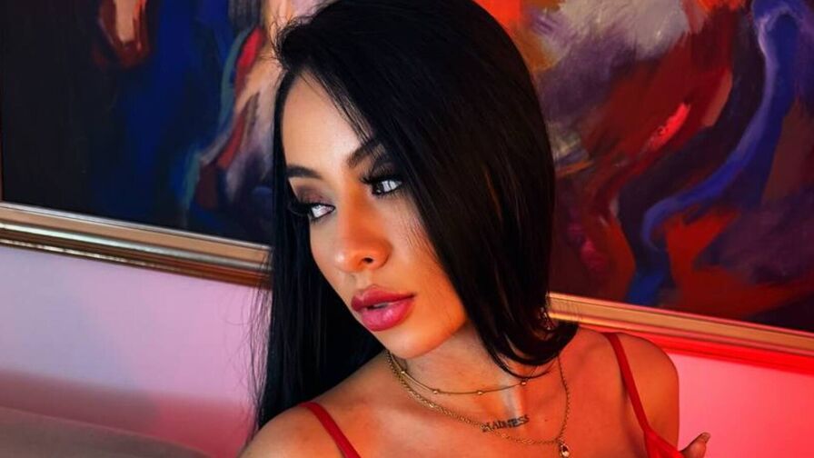 SaraBuren cam chat room profile image