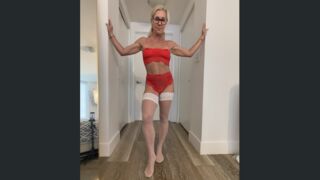 Sarah Liberti shaved body cam room