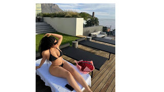 SarraJames webcam show profile thumbnail
