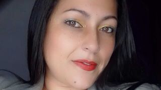 ScarlettBarnes live chat room thumbnail