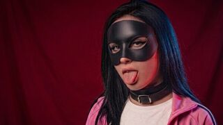 Selene Blue dark eyes webcam girl