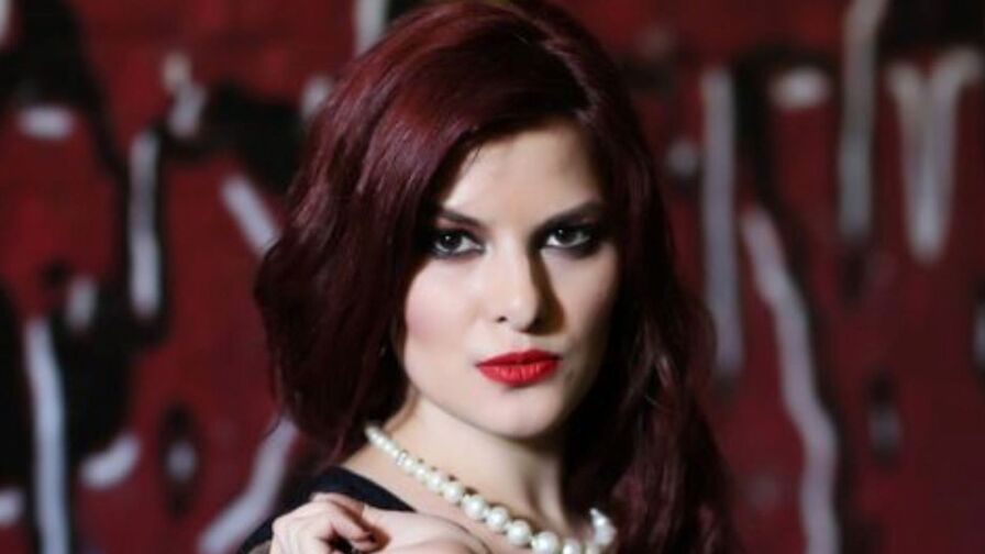 SeleneMedici online cam show profile image