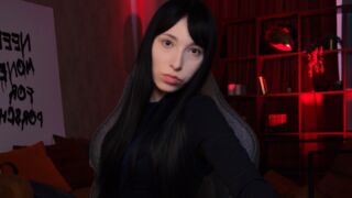 Seraphine Sparda white brunette cam girl