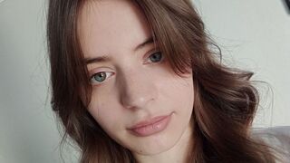 Serena Wempa big boobs cam girl