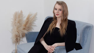 SnezhanaMartin online cam model thumbnail