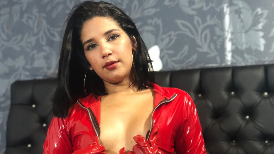 SofiMaxwe online cam show profile image