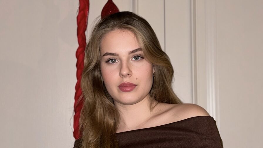 SofiaWeber live stream model profile image