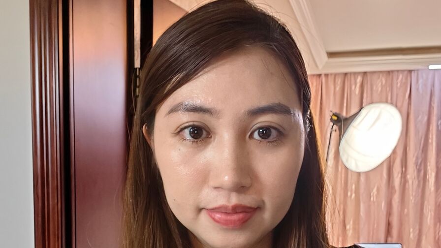 SophieRin online webcam chat profile image