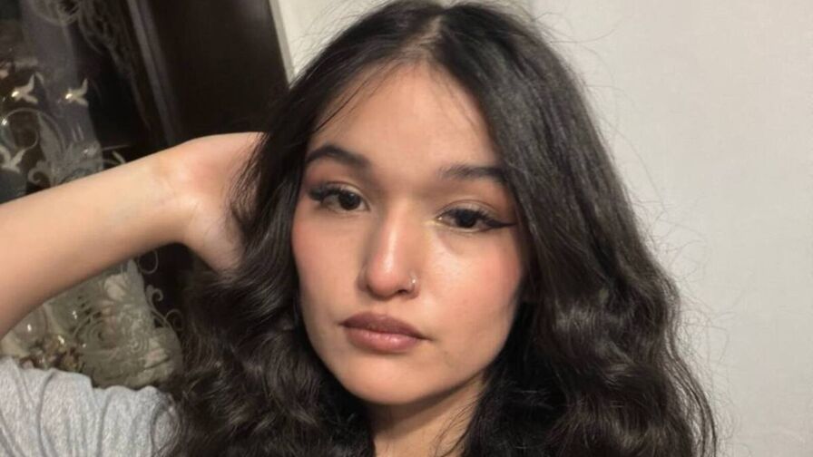 SorayaBenezra premium cam show profile image