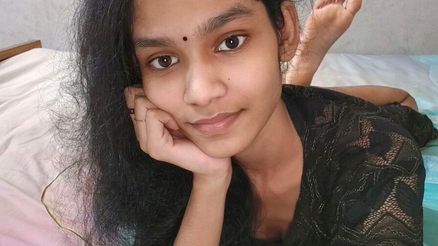 SreyaRupa online model chat profile image