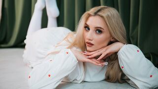 StacyEvances live cam chat thumbnail