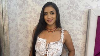 SteicyMaze live cam chat thumbnail