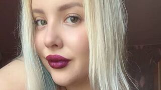 StellaWatts adult webcam model thumbnail