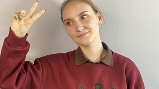 Summer Ellie free live cam model