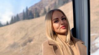 Tara Hayese free live cam model