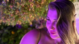 TarahZullo private cam room thumbnail