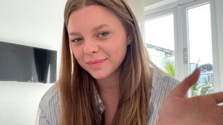 TeneshaQuinerly online live cam thumbnail