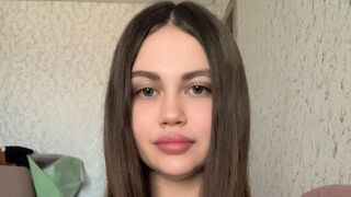 Tessa Glow heels cam girl