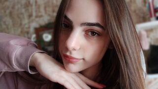 TheaVivien webcam show profile thumbnail