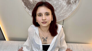 Tina Mercer LJ white webcam model