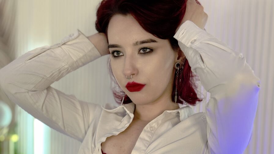 TinaTores cam model profile profile image