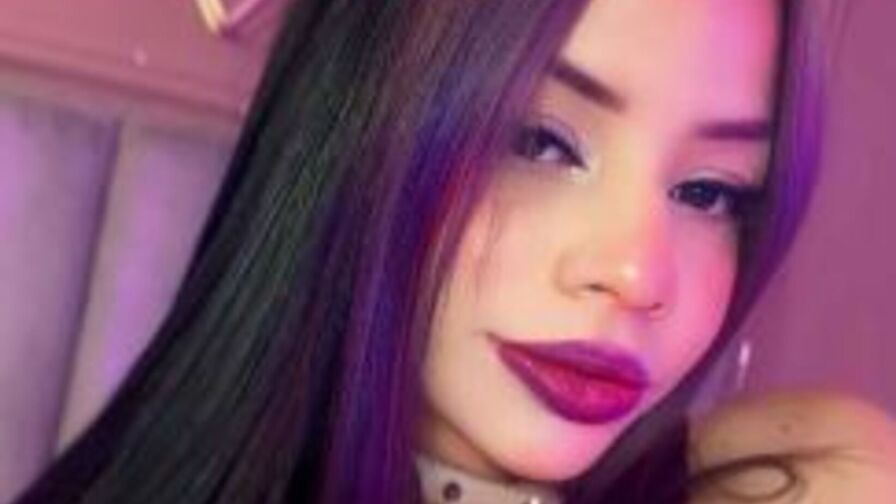 ValeryMegan adult model chat profile image