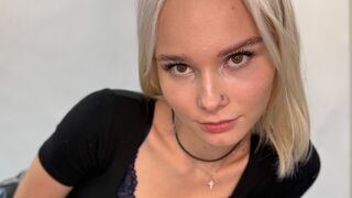 VeronaDarakjy live model chat thumbnail
