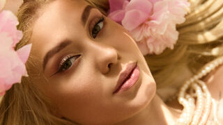 VivienDame private model chat thumbnail