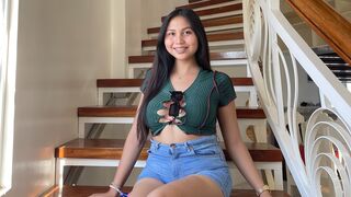 YashaDora live model chat thumbnail